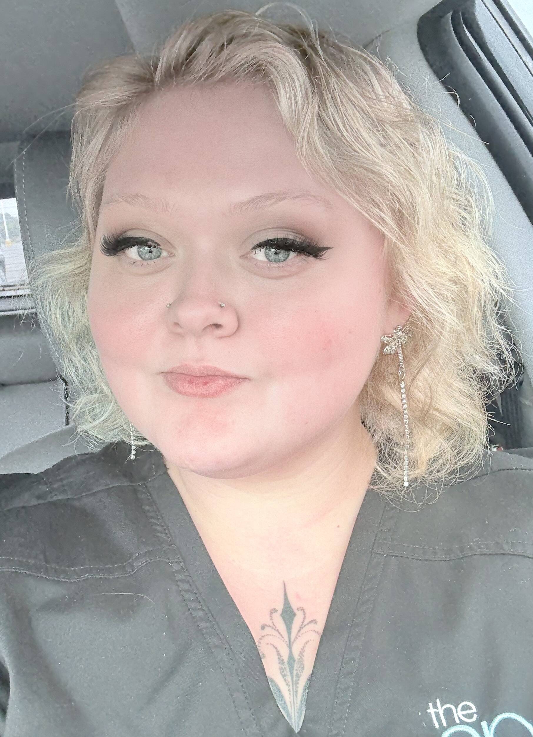 Darian, Massage Therapist